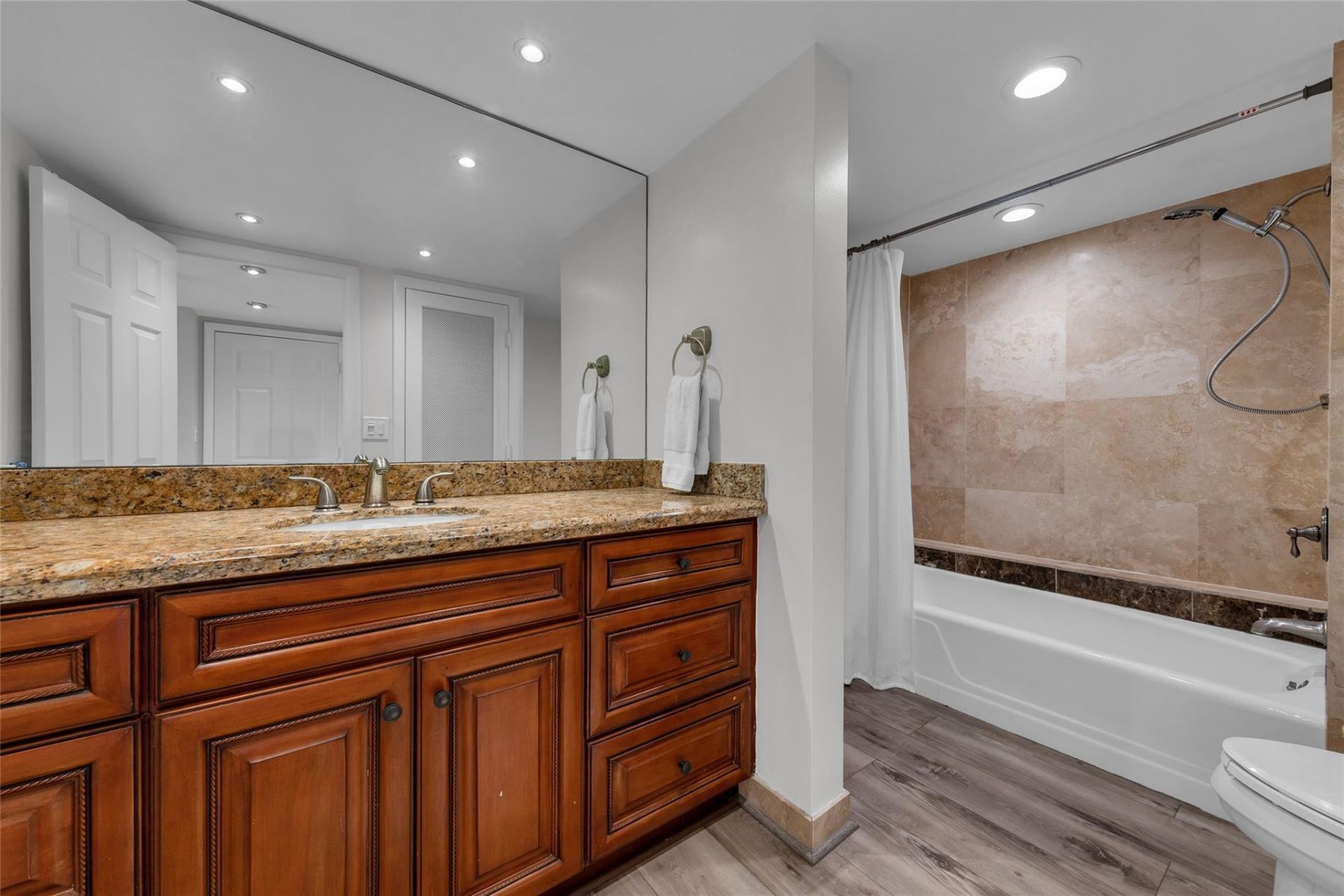 2100 S Ocean Lane, Unit 604, Fort Lauderdale, FL 33316 Photo