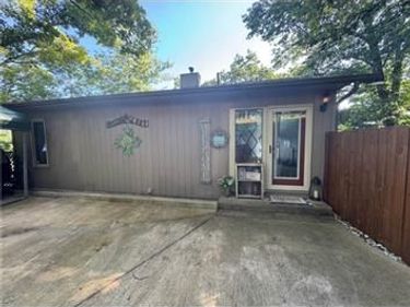 176 Kansas City Way, Sunrise Beach, MO 65079