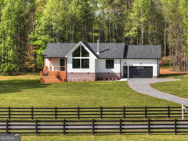 35 Brookside Court, Blue Ridge, GA 30513