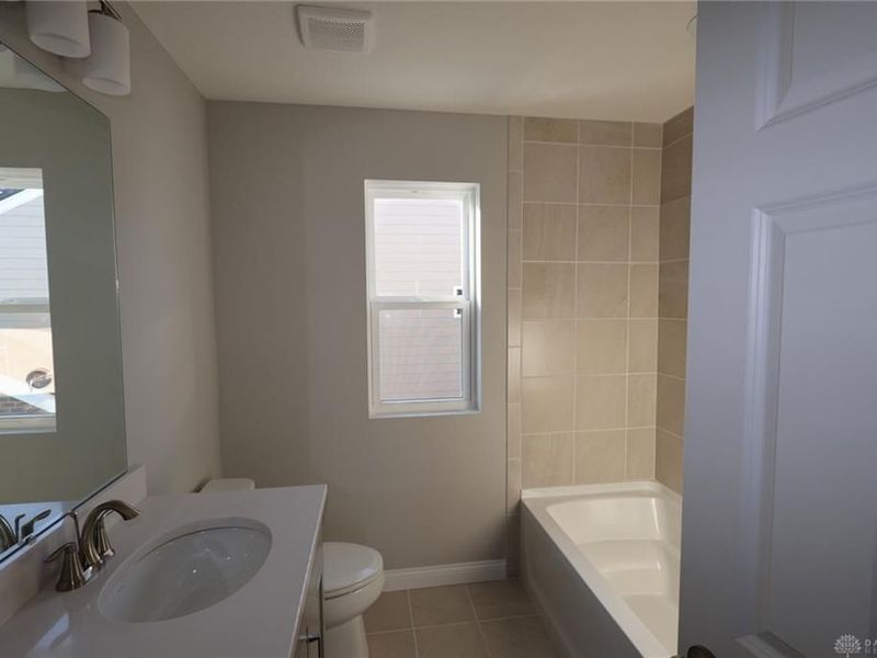 632 Goldfinch Drive, Unit 101, Beavercreek, OH 45434 Photo 25