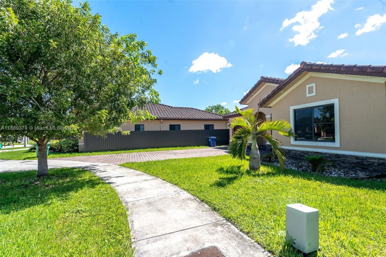 11846 SW 228th Ln, Miami, FL 33170 Photo