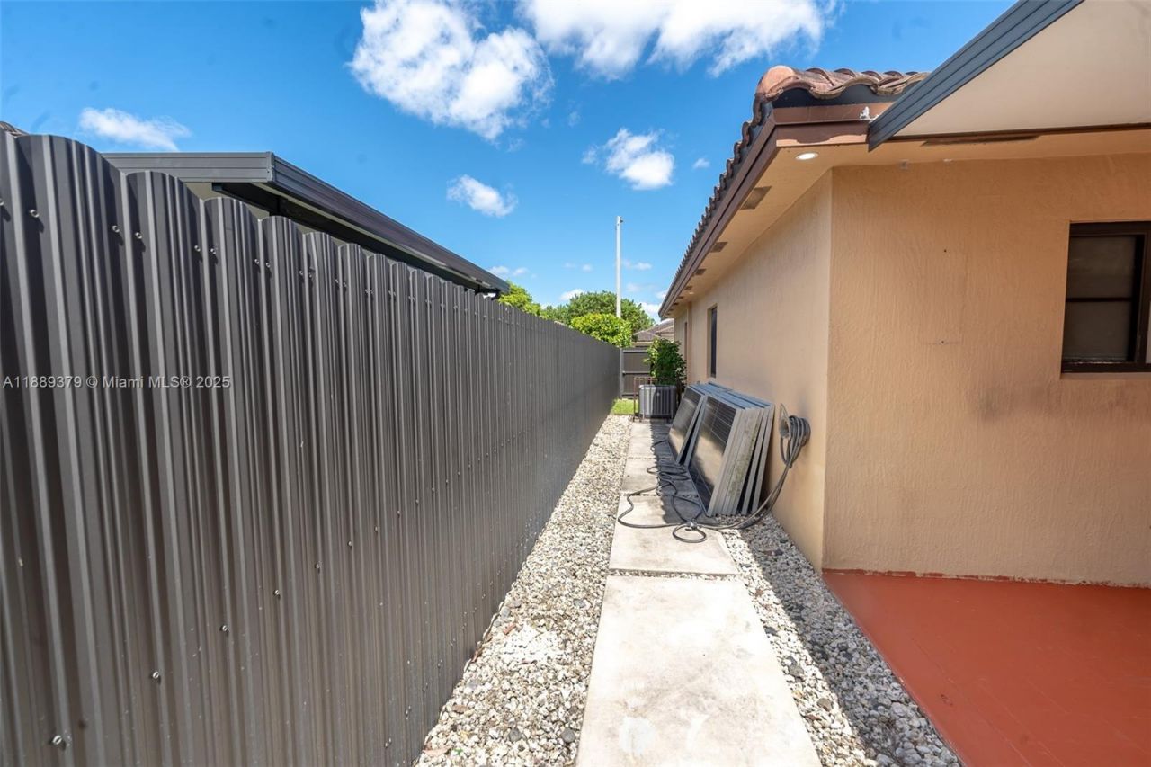 11846 SW 228th Ln, Miami, FL 33170 Photo