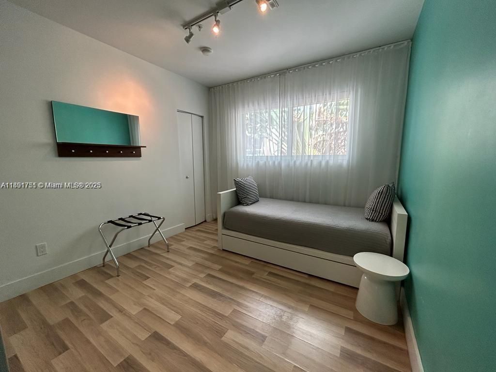 1816 Meridian Ave, Unit 18, Miami Beach, FL 33139 Photo