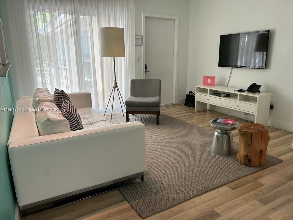 1816 Meridian Ave, Unit 18, Miami Beach, FL 33139 Photo