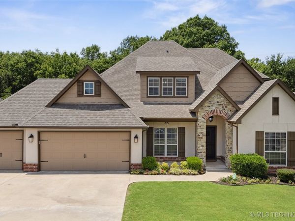 14338 S Hudson Avenue, Bixby, OK 74008