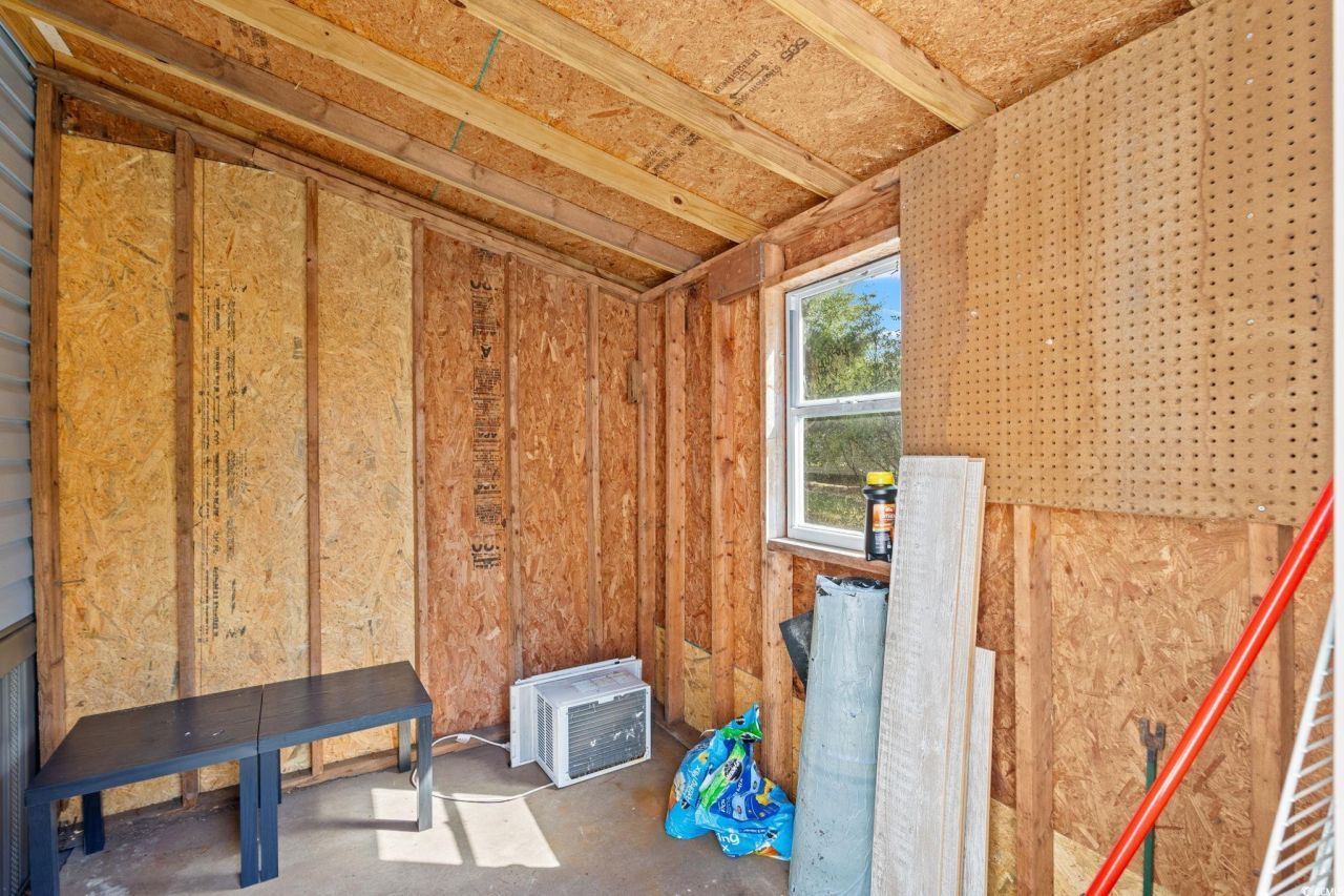 992 Cobblestone Ln. Photo 21