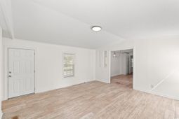 992 Cobblestone Ln. photo 4