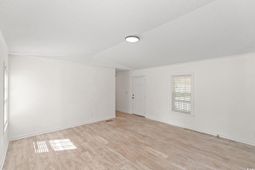 992 Cobblestone Ln. photo 4