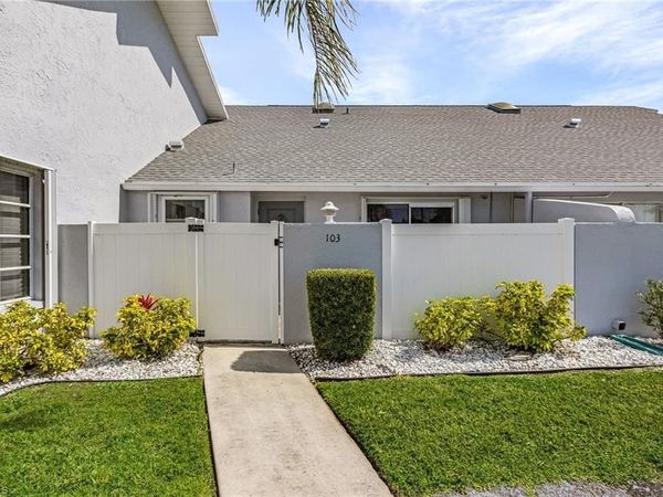 707 SW 3rd CT, Unit 103, CAPE CORAL, FL 33991