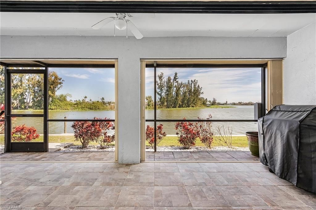 707 SW 3rd Ct, Unit 103, Cape Coral, FL 33991 Photo