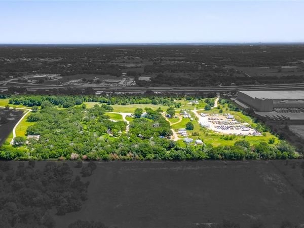 215 W Bethesda Road, Burleson, TX 76028