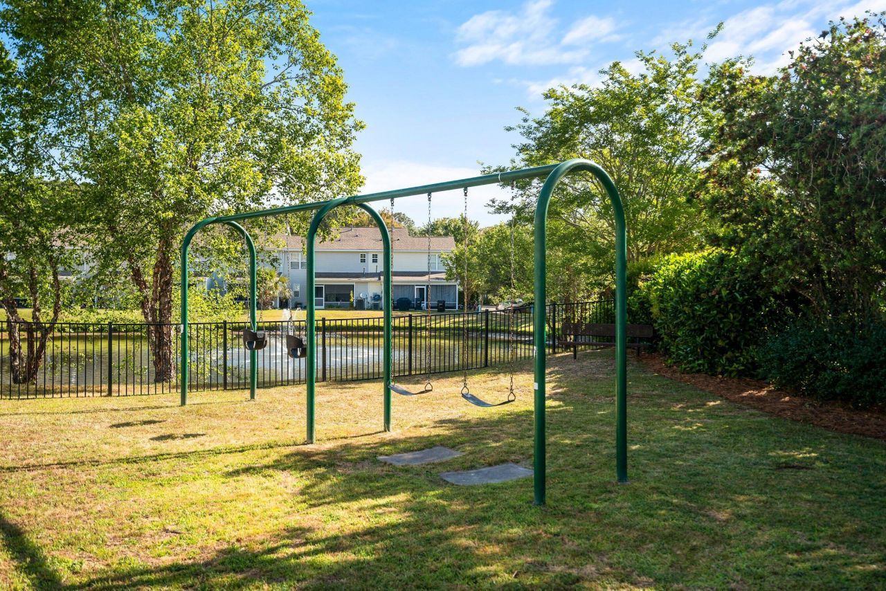 536 Candida Drive Photo 27