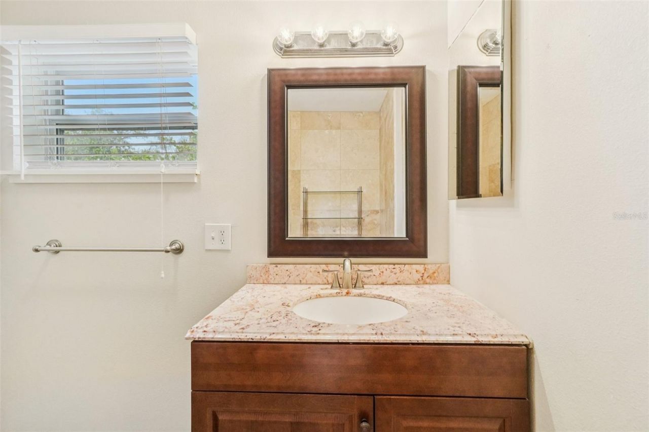 5441 39th Avenue N, Saint Petersburg, FL 33709 Photo