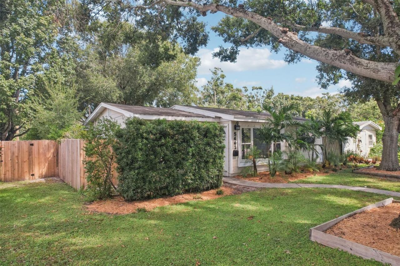 5441 39th Avenue N, Saint Petersburg, FL 33709 Photo