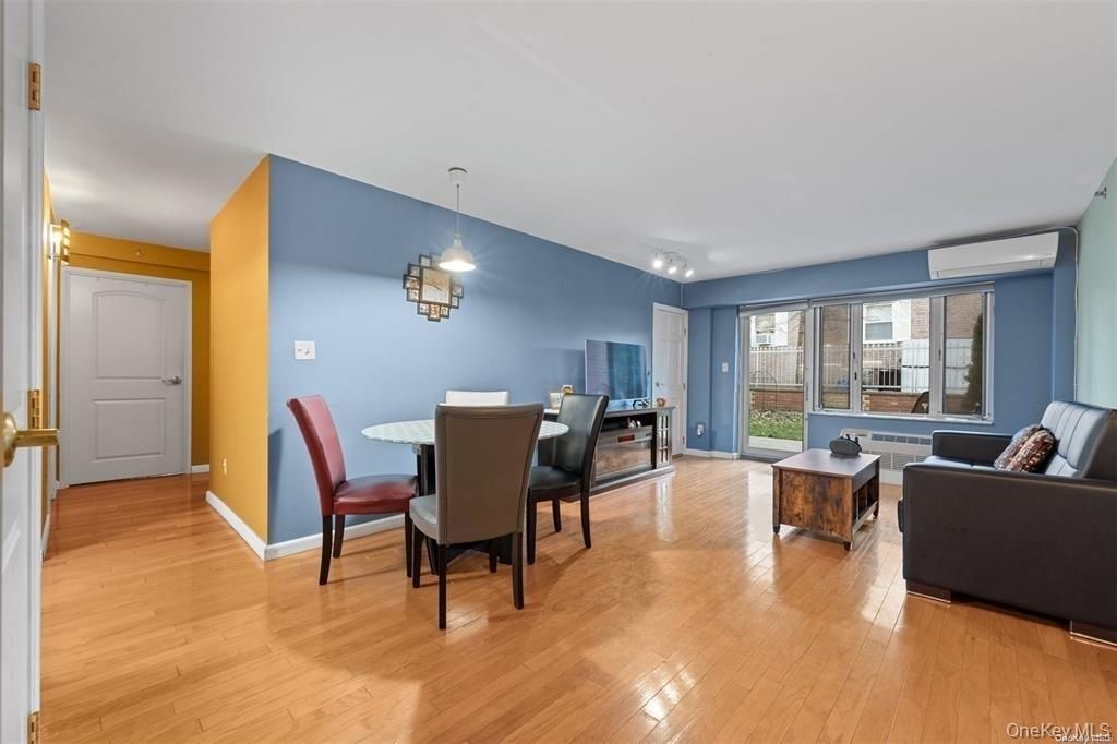 64-34 Grand Central Parkway, Unit 1B, Forest Hills, NY 11375 Main Photo