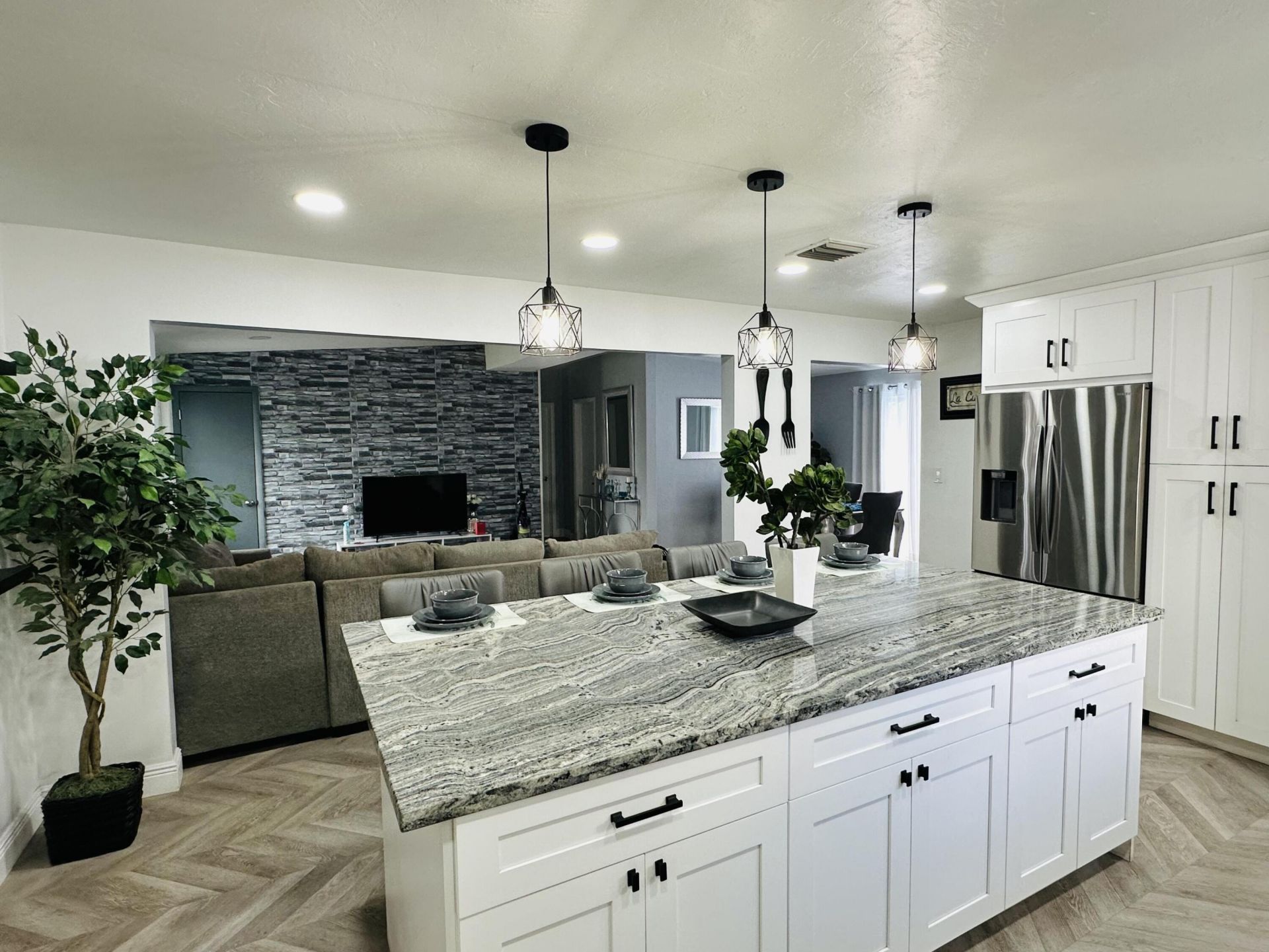 1865 W Chatham Road, West Palm Beach, FL 33415 Photo