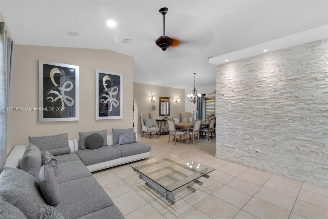 19302 SW 292nd St, Homestead, FL 33030 Photo