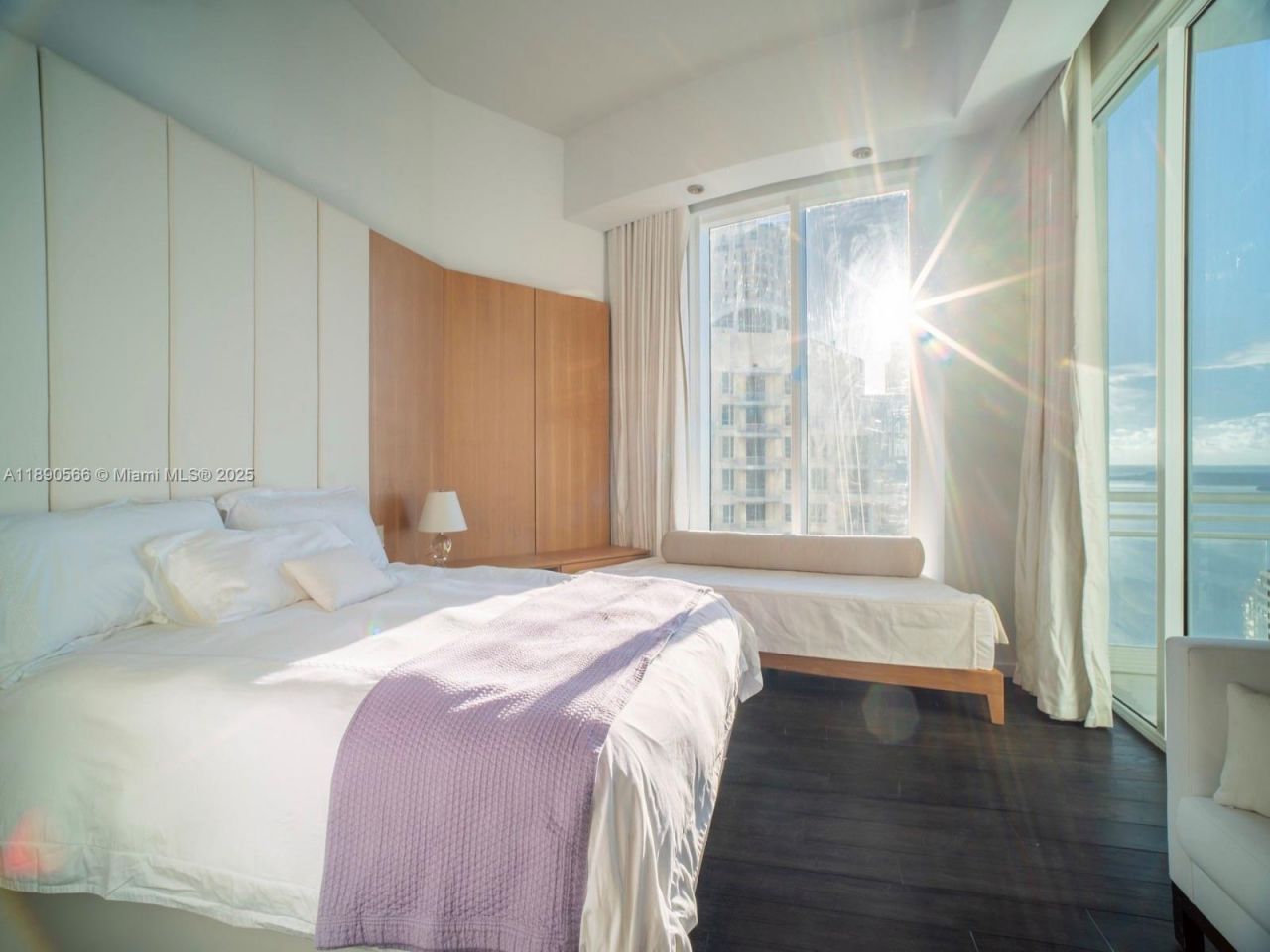 900 Brickell Key Blvd, Unit 2204, Miami, FL 33131 Photo