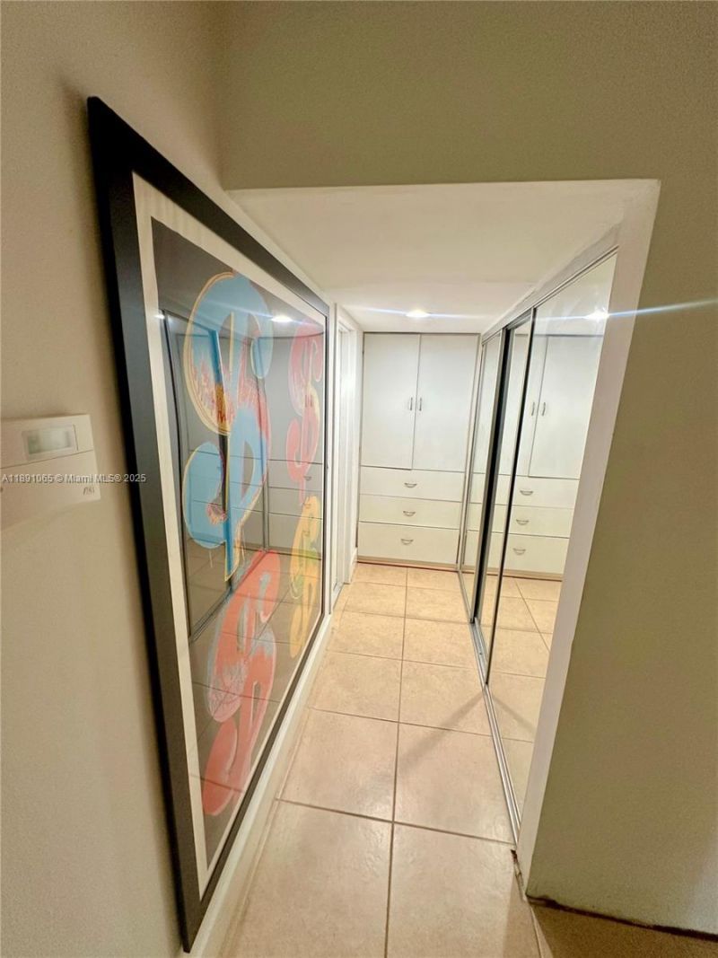 1650 NE 115th St, Unit 102, Miami, FL 33181 Photo