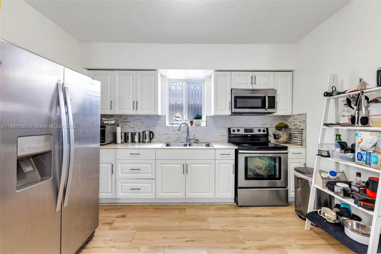 110 NE 9th Ct, Homestead, FL 33030 Photo