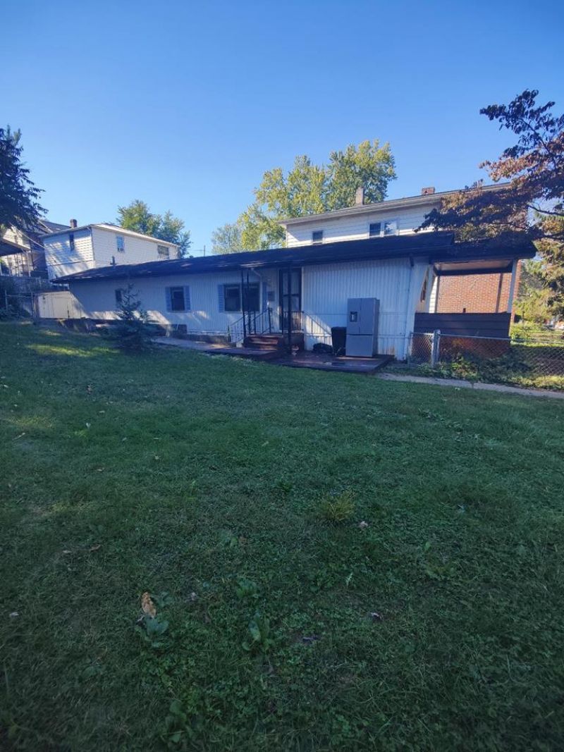 508 Temple St., Hinton, WV 25951 Main Photo