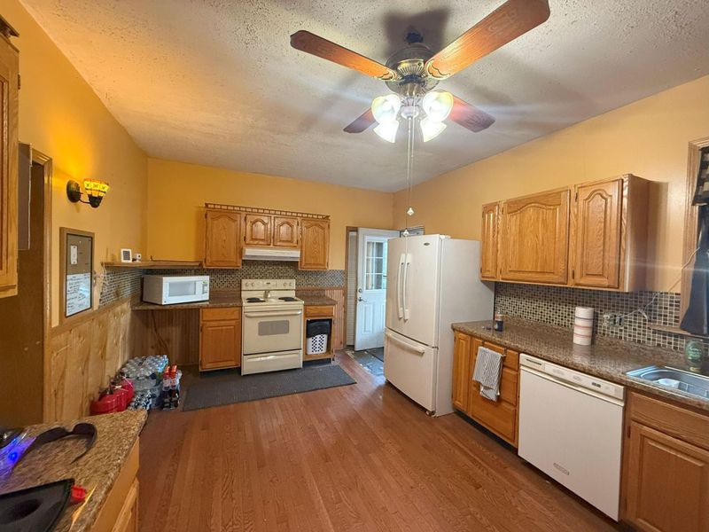 612 N Detroit Street, Bellefontaine, OH 43311 Photo 15