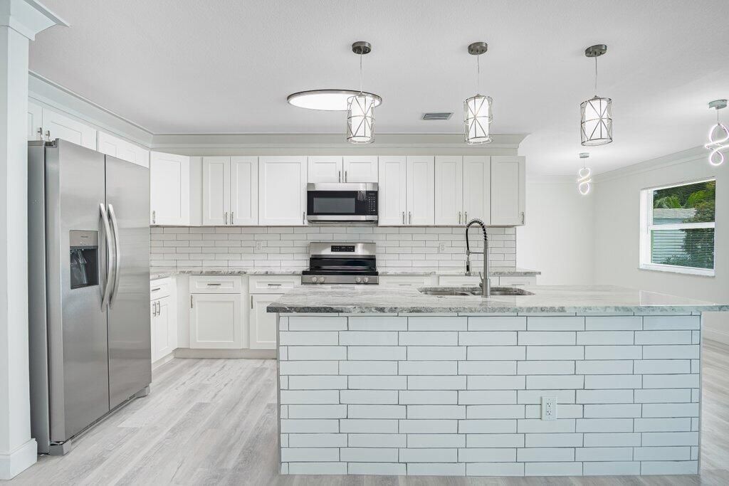 1899 SE Adair Street, Port Saint Lucie, FL 34952 Photo