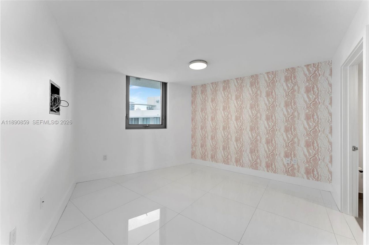 6620 Indian Creek Dr, Unit PH711, Miami Beach, FL 33141 Photo