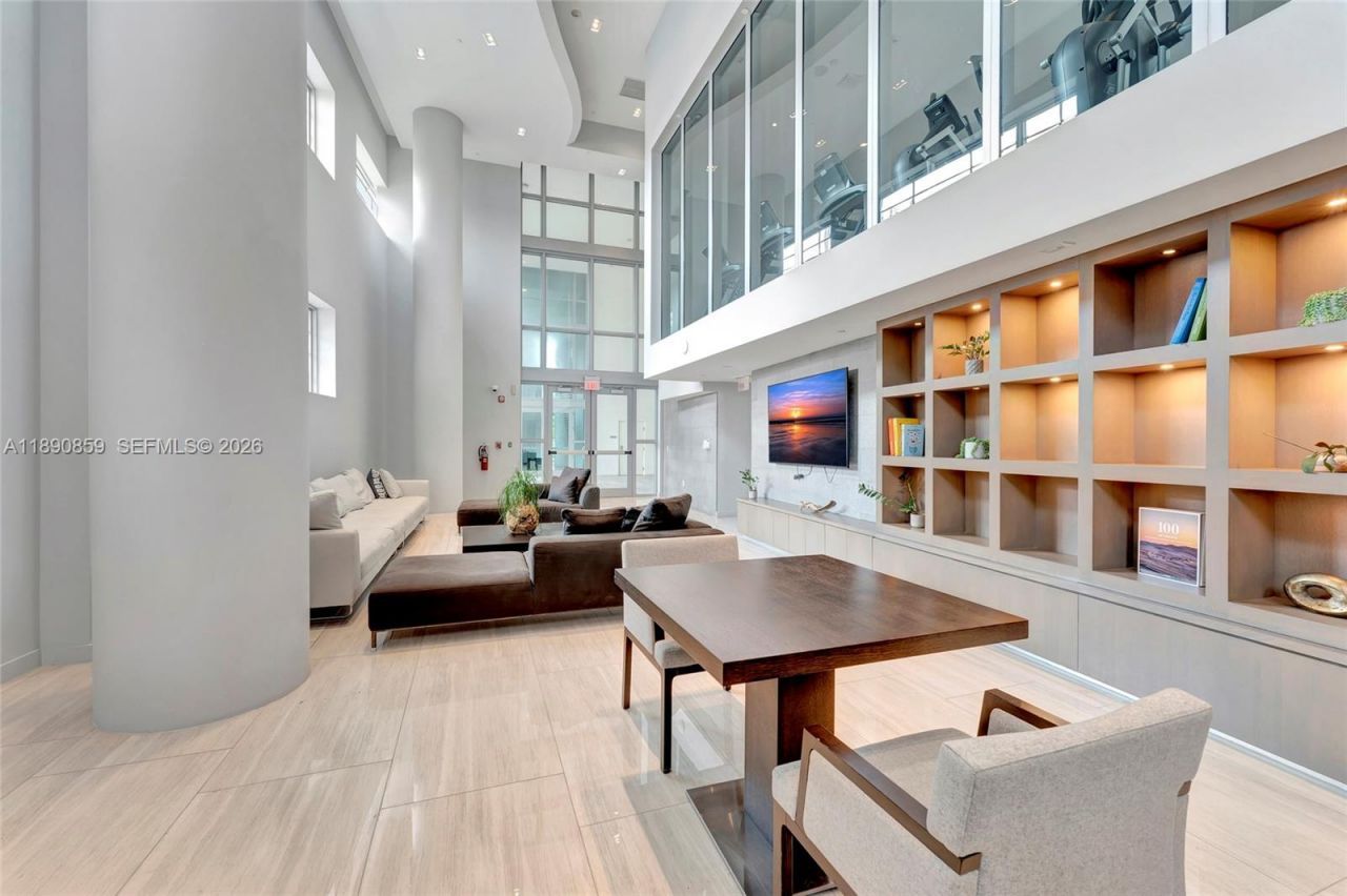 6620 Indian Creek Dr, Unit PH711, Miami Beach, FL 33141 Photo