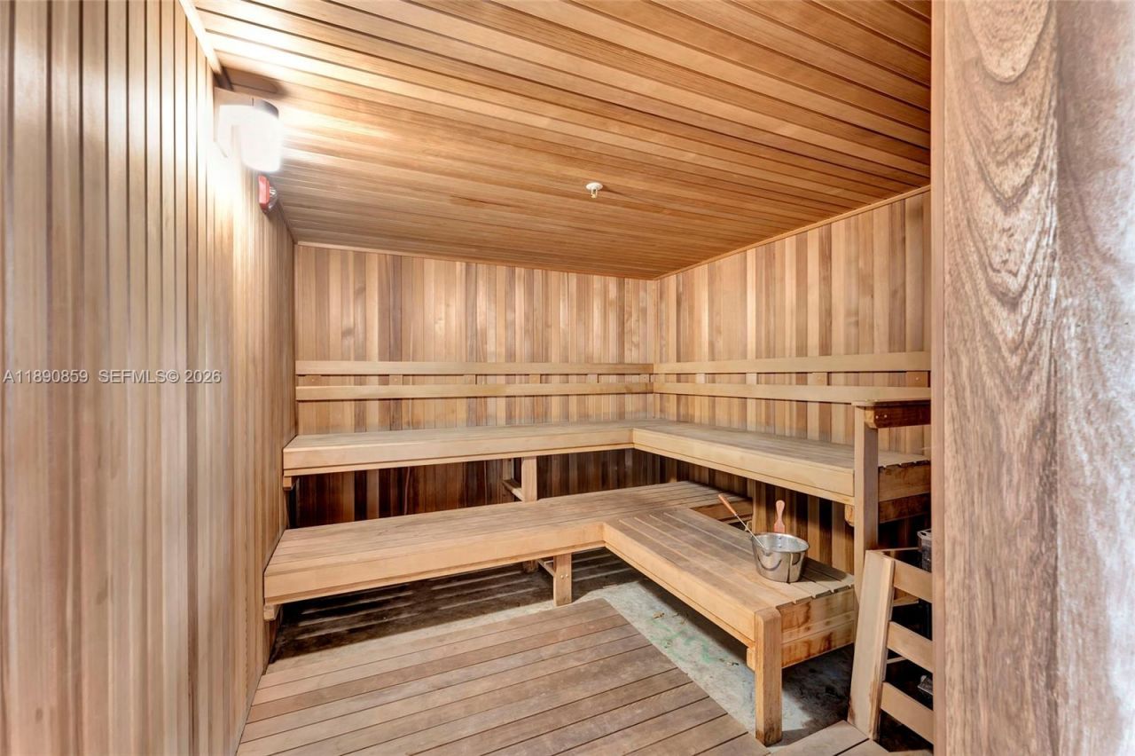 6620 Indian Creek Dr, Unit PH711, Miami Beach, FL 33141 Photo