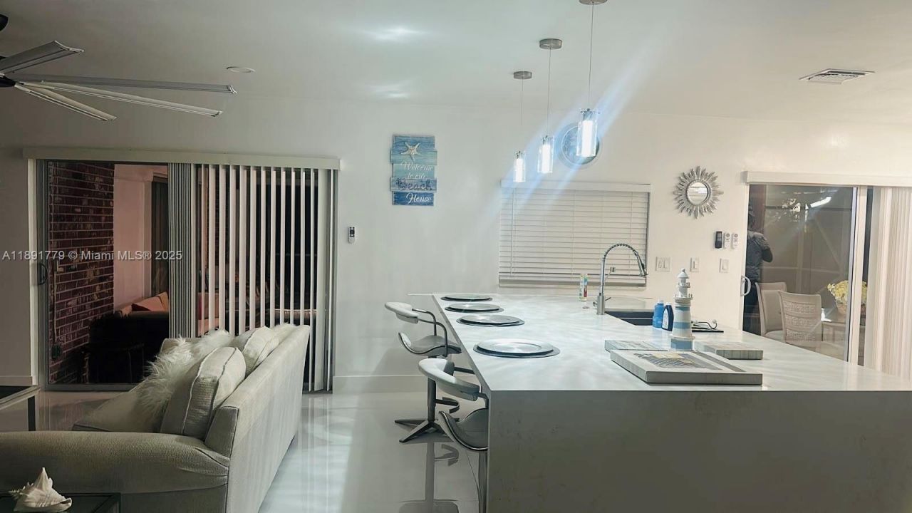 541 SE 17th Ave, Unit 541, Deerfield Beach, FL 33441 Photo