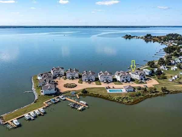 562 Riverside Drive, LANCASTER, VA 22503