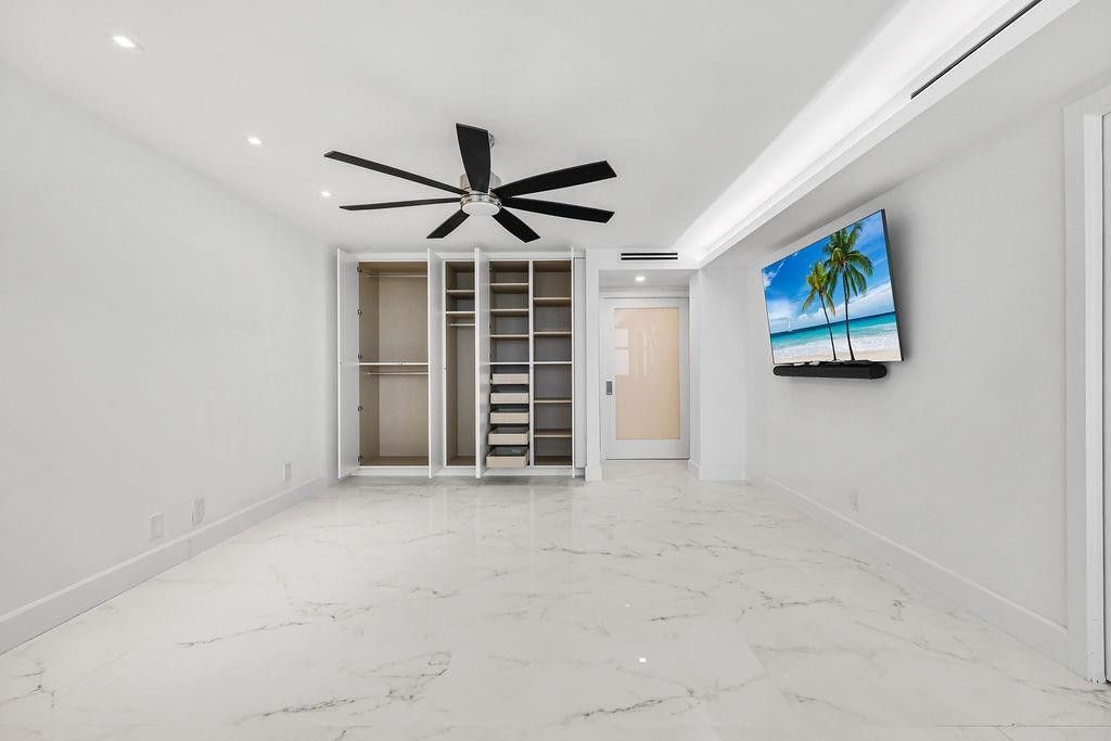 545 S Fort Lauderdale Beach Boulevard, Unit 1701, Fort Lauderdale, FL 33316 Photo