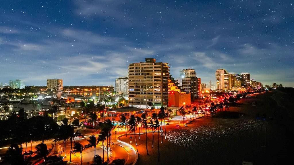 545 S Fort Lauderdale Beach Boulevard, Unit 1701, Fort Lauderdale, FL 33316 Photo