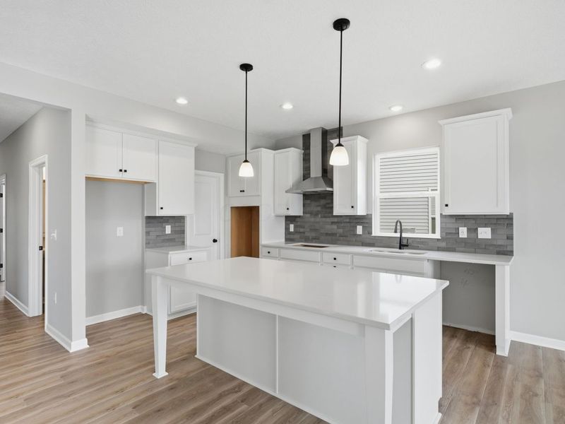 5737 Shadowfair Lane, Powell, OH 43065 Photo 13