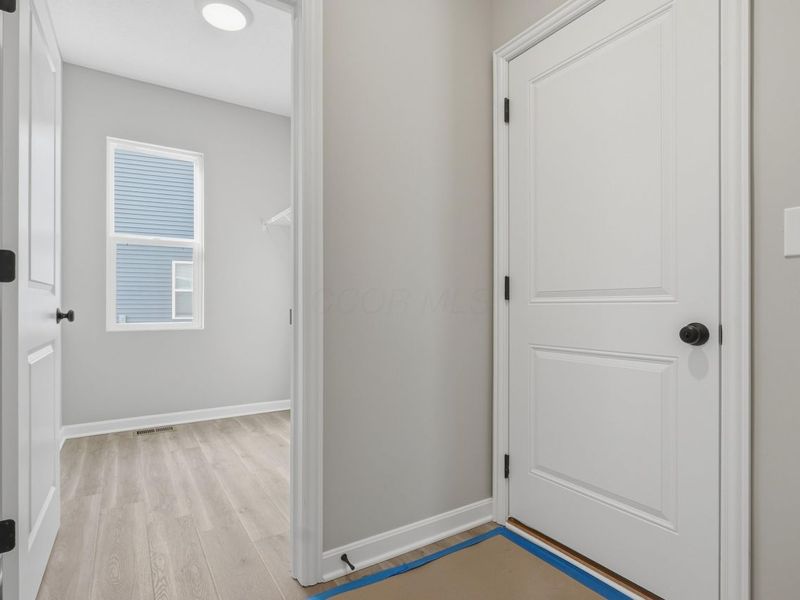 5737 Shadowfair Lane, Powell, OH 43065 Photo 2