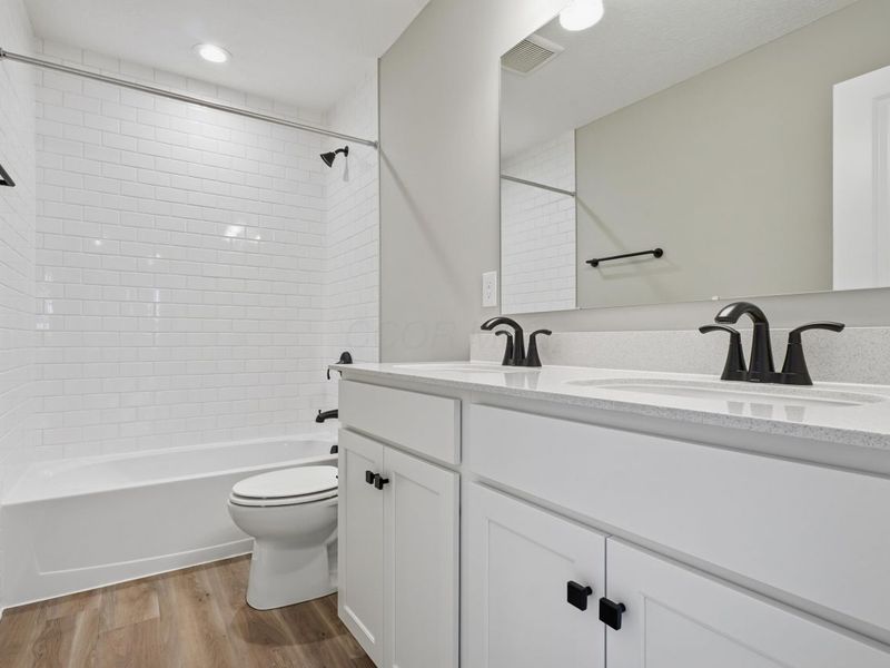 5737 Shadowfair Lane, Powell, OH 43065 Photo 30