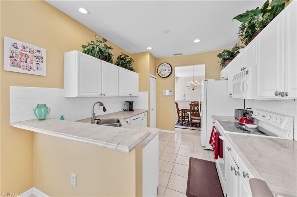 23600 Wisteria Pointe Dr, Unit 901, Estero, FL 34135 Photo