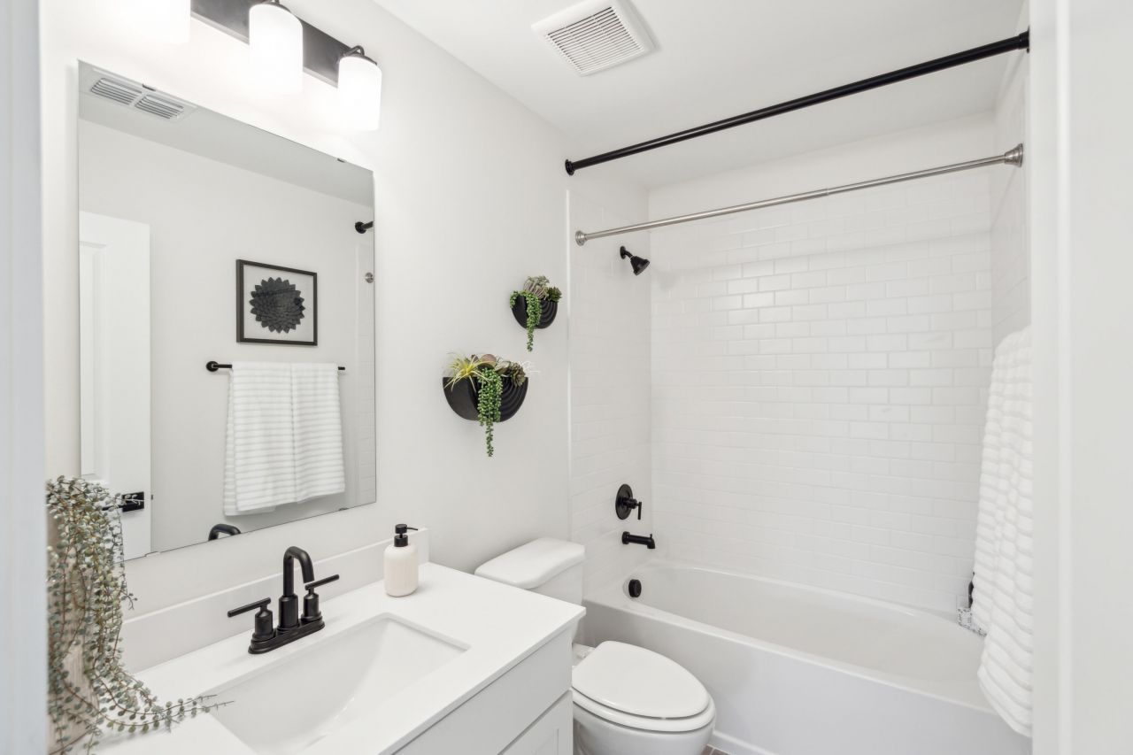 2074 Mcguire Lane Photo 33