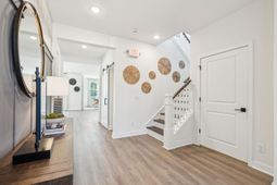 2074 Mcguire Lane photo 4