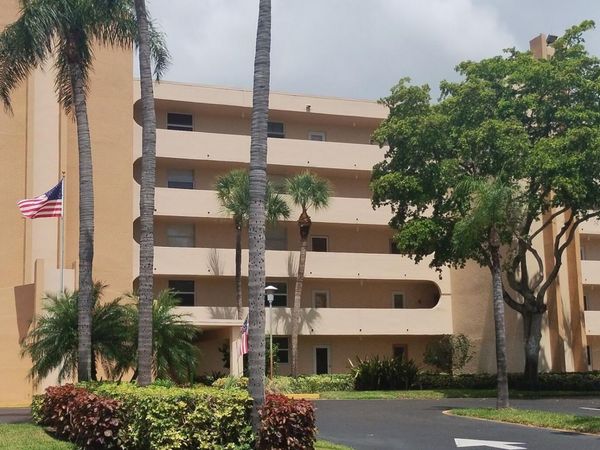 6461 NW 2nd Avenue, Unit 102, Boca Raton, FL 33487