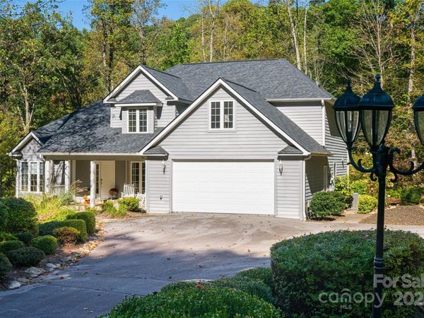 36 Marigold Court, Waynesville, NC 28786