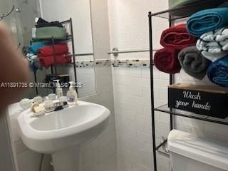 1176 NW 38th St, Unit 1, Miami, FL 33127 Photo