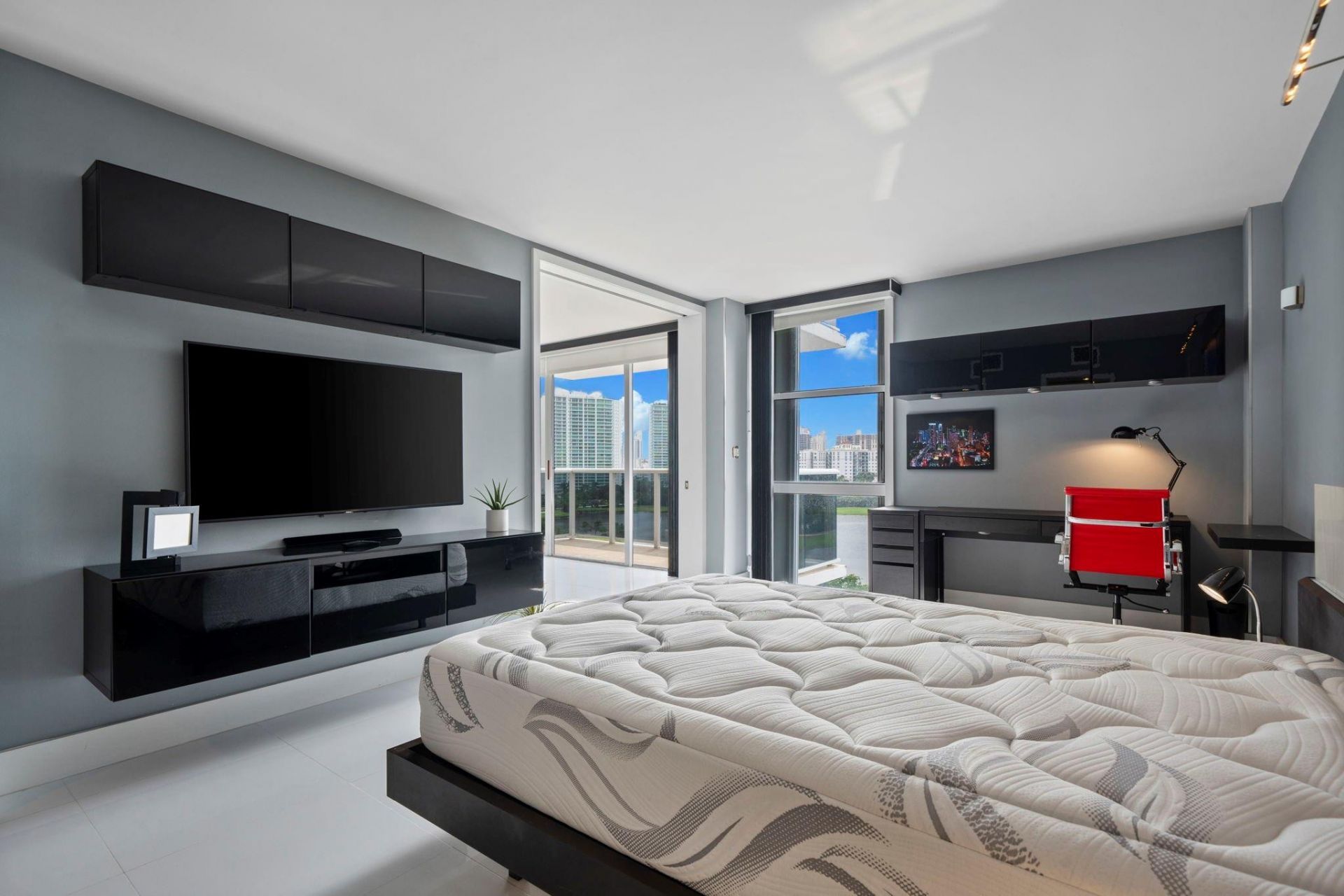 3625 N Country Club Drive, Unit 1208, Aventura, FL 33180 Photo