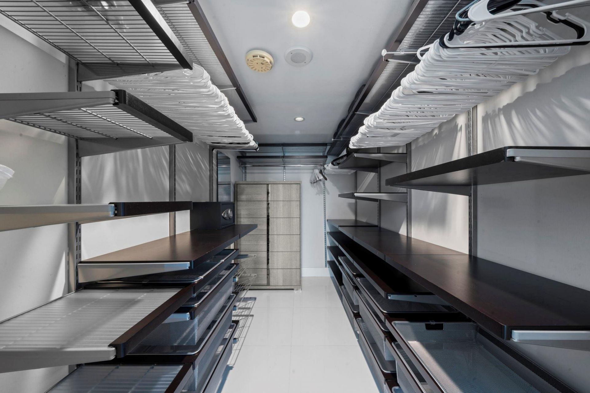 3625 N Country Club Drive, Unit 1208, Aventura, FL 33180 Photo