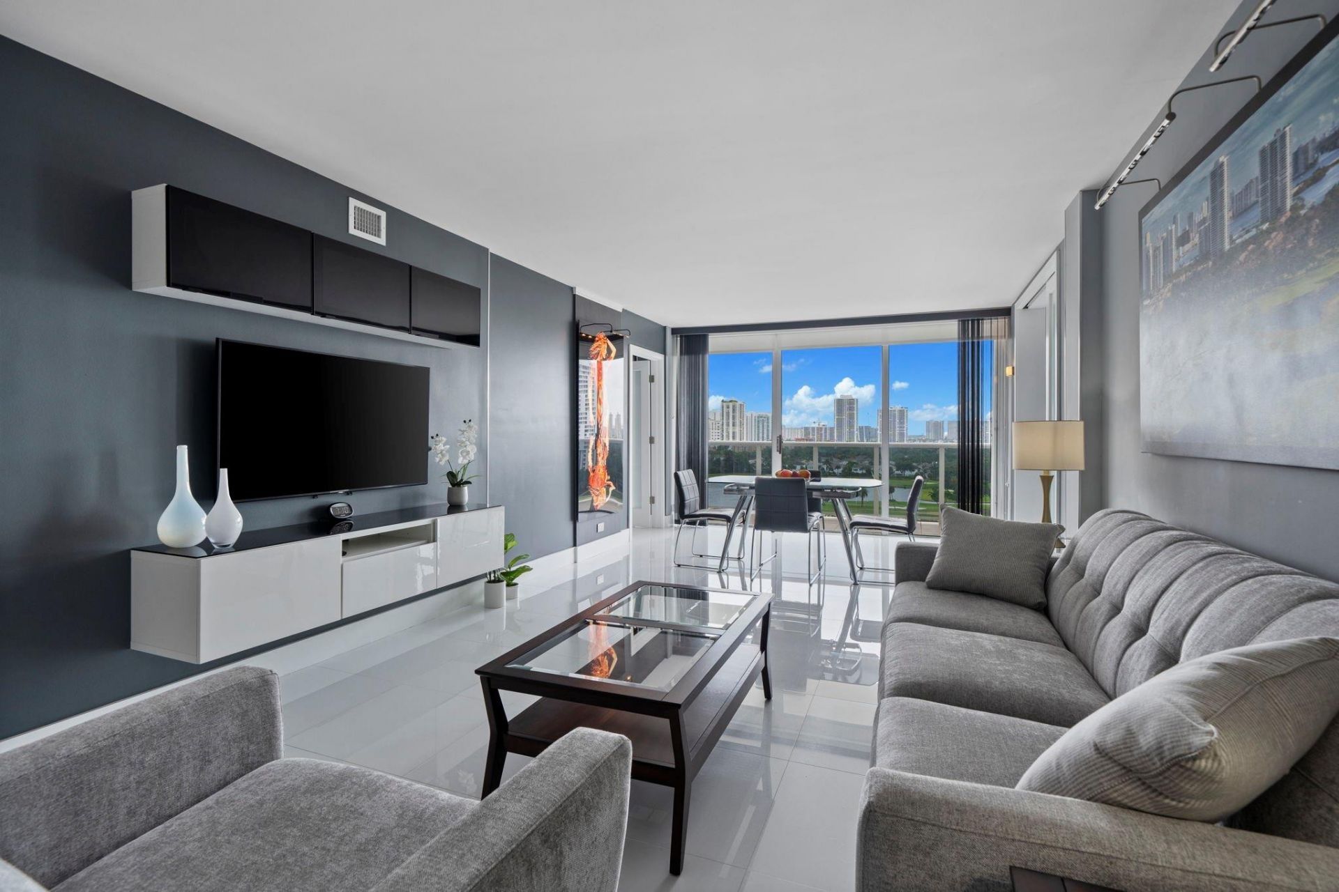 3625 N Country Club Drive, Unit 1208, Aventura, FL 33180 Photo