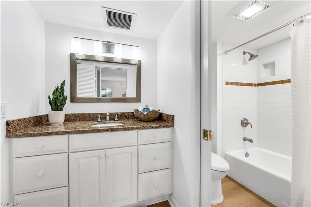 3500 Gulf Shore Blvd N, Unit 402, Naples, FL 34103 Photo