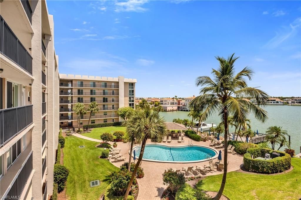 3500 Gulf Shore Blvd N, Unit 402, Naples, FL 34103 Photo