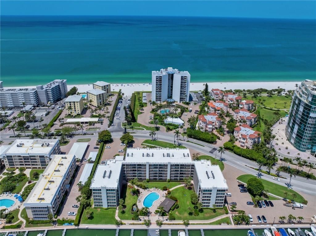 3500 Gulf Shore Blvd N, Unit 402, Naples, FL 34103 Photo