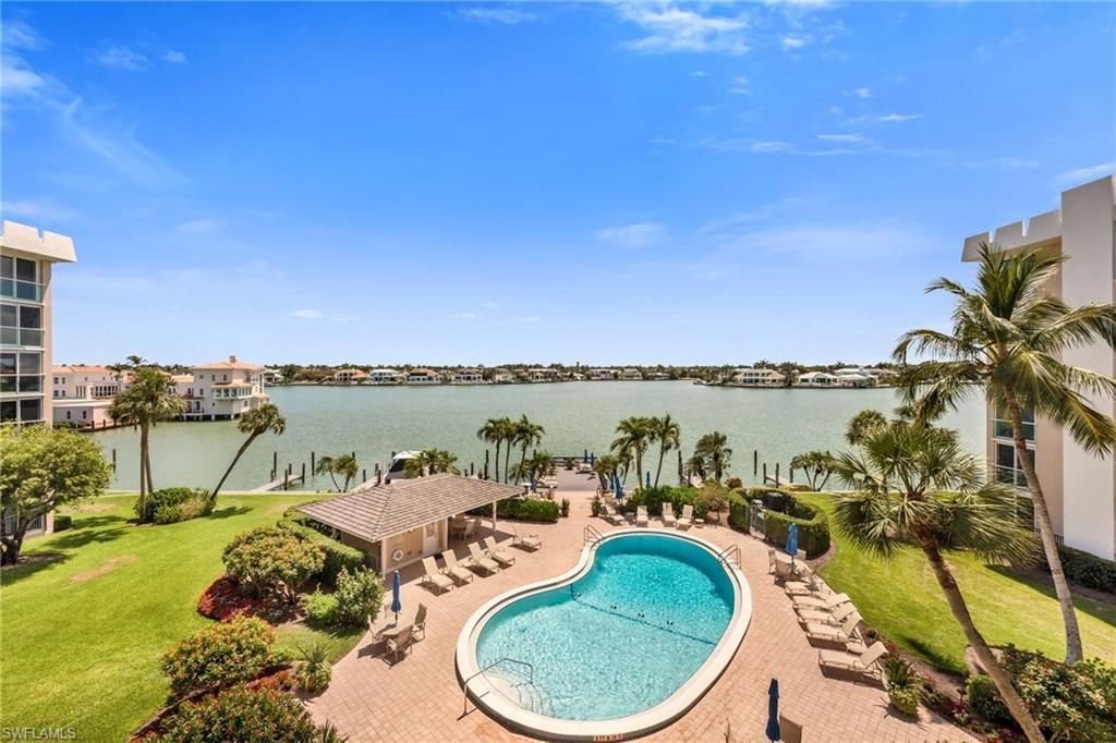 3500 Gulf Shore Blvd N, Unit 402, Naples, FL 34103 Photo